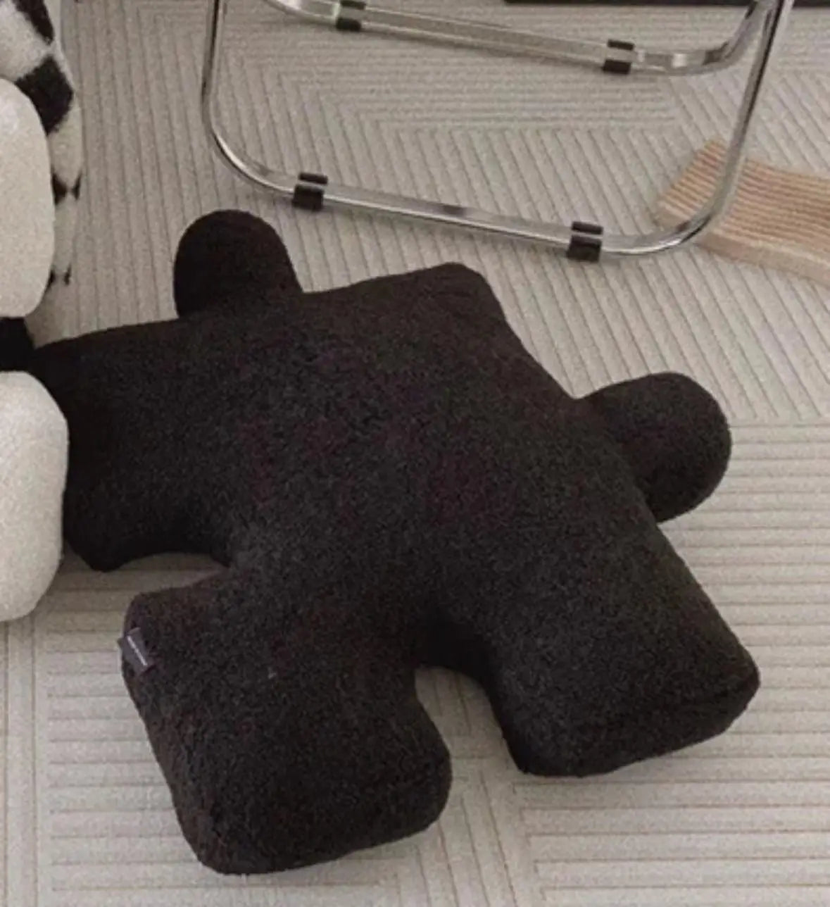 PUZZLE PLUSH CUSHION